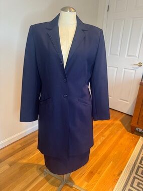 Vintage Morgan Miller Classic 2 piece skirt suit w/ Long Blazer Jacket